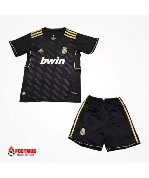 Maillot extérieur Real Madrid pour enfant maillot + short 2011/12